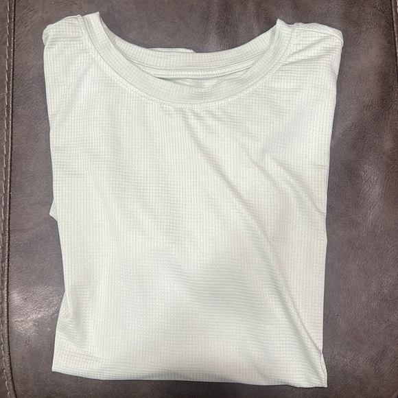 Kids Layers Performance Tee Shirt Sport Tech Dry Boys Large - Picture 3 of 11